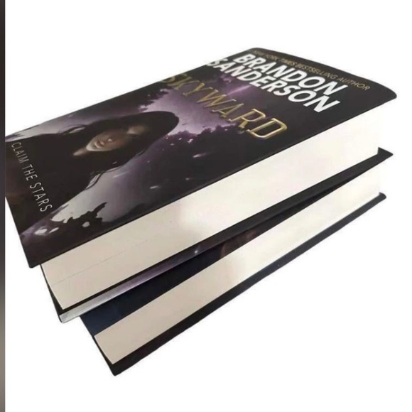 Brandon Sanderson Skyward & Starsight First Edition Hardcover Books - Picture 5 of 5
